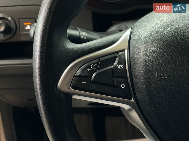 Внедорожник / Кроссовер Renault Duster 2018 в Одессе фото 11 Внедорожник / Кроссовер Renault Duster 2018 в Одессе