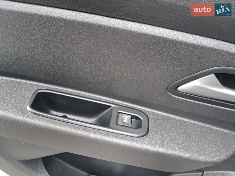 Внедорожник / Кроссовер Renault Duster 2024 в Хмельницком