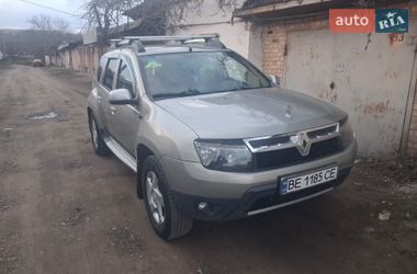 Внедорожник / Кроссовер Renault Duster 2010 в Первомайске