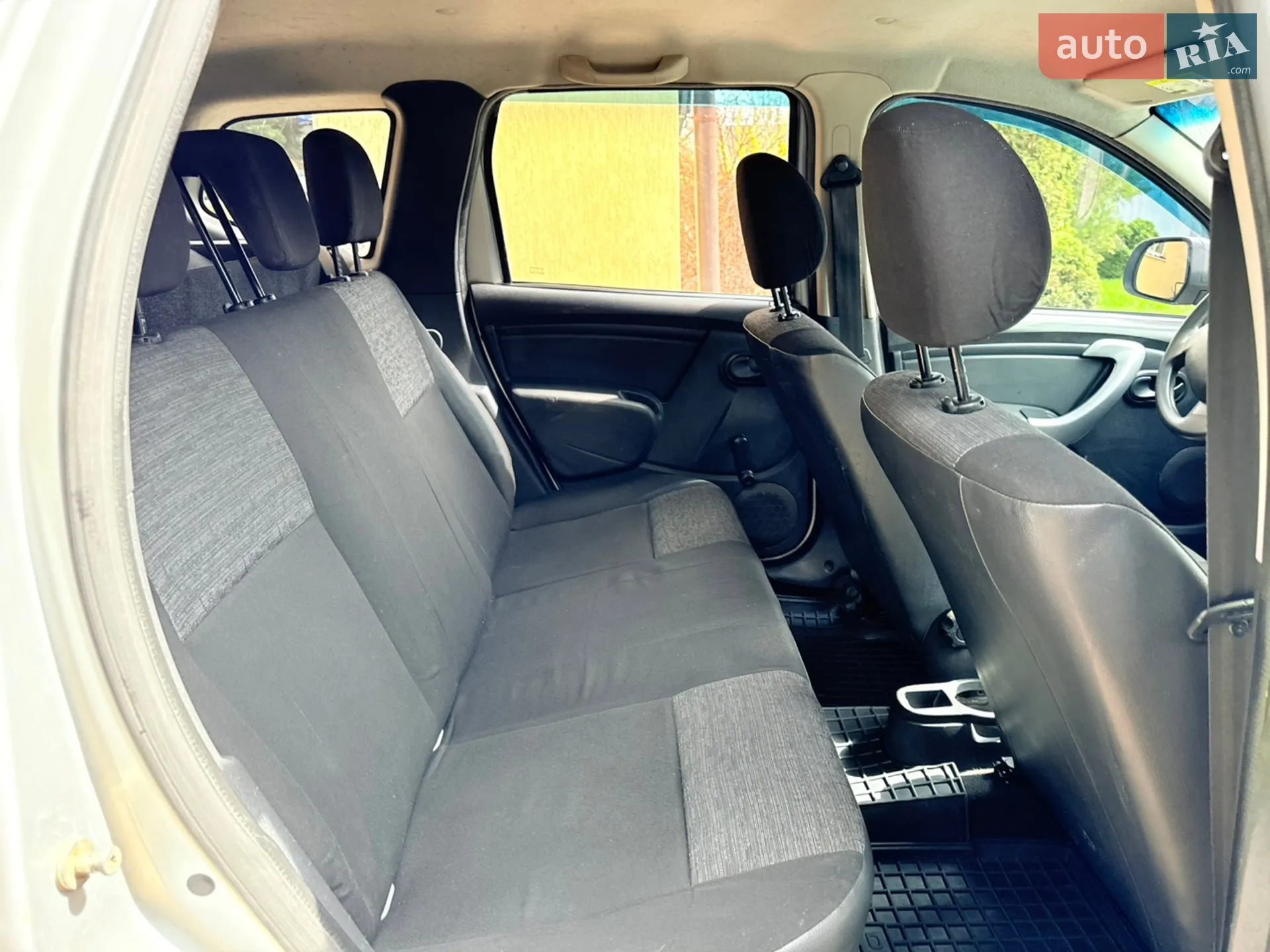 2010 Renault Duster - мініатюра 10