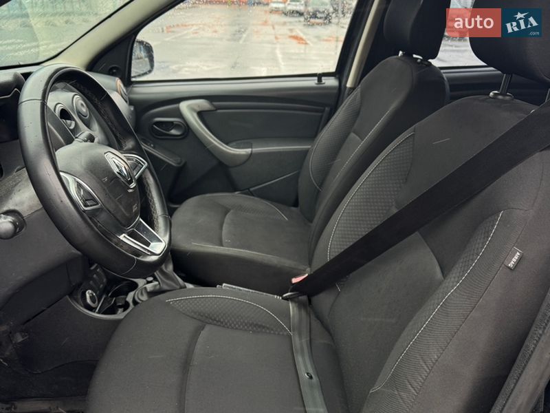 Позашляховик / Кросовер Renault Duster 2017 в Києві