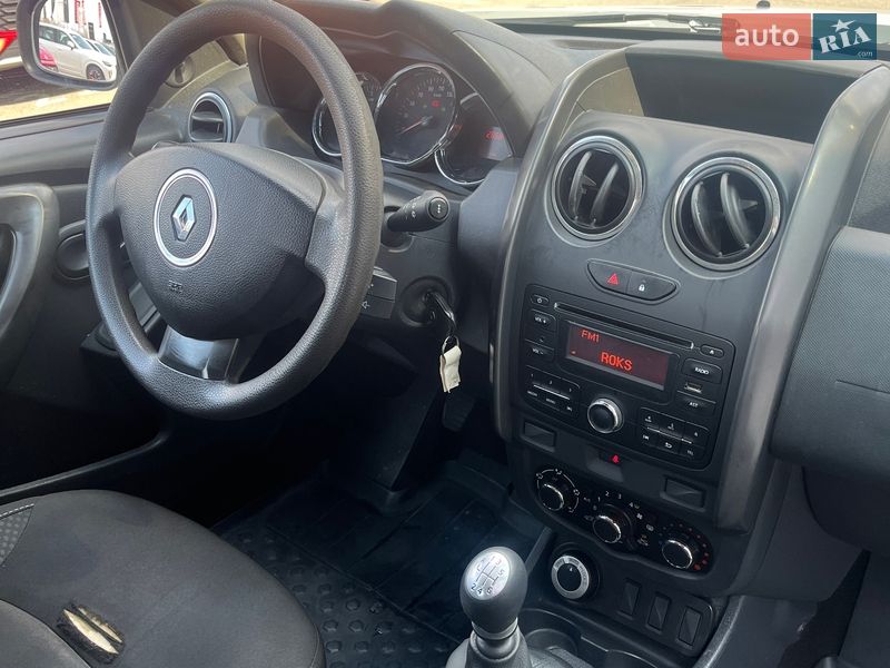 Внедорожник / Кроссовер Renault Duster 2016 в Киеве фото 15 Внедорожник / Кроссовер Renault Duster 2016 в Киеве