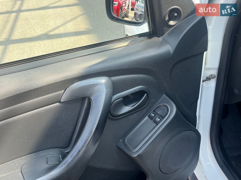 Внедорожник / Кроссовер Renault Duster 2016 в Киеве фото 19 Внедорожник / Кроссовер Renault Duster 2016 в Киеве