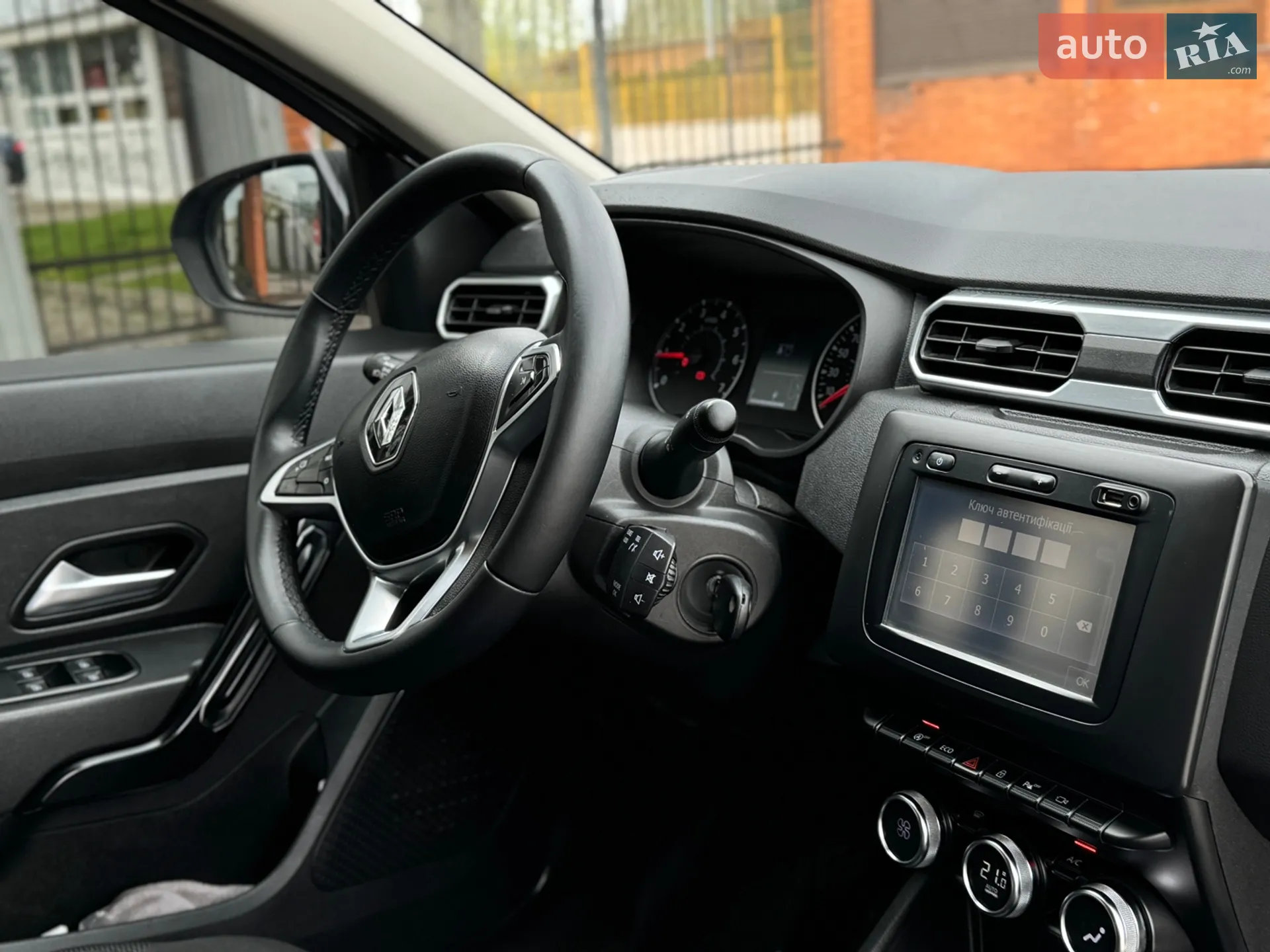 2018 Renault Duster - мініатюра 40