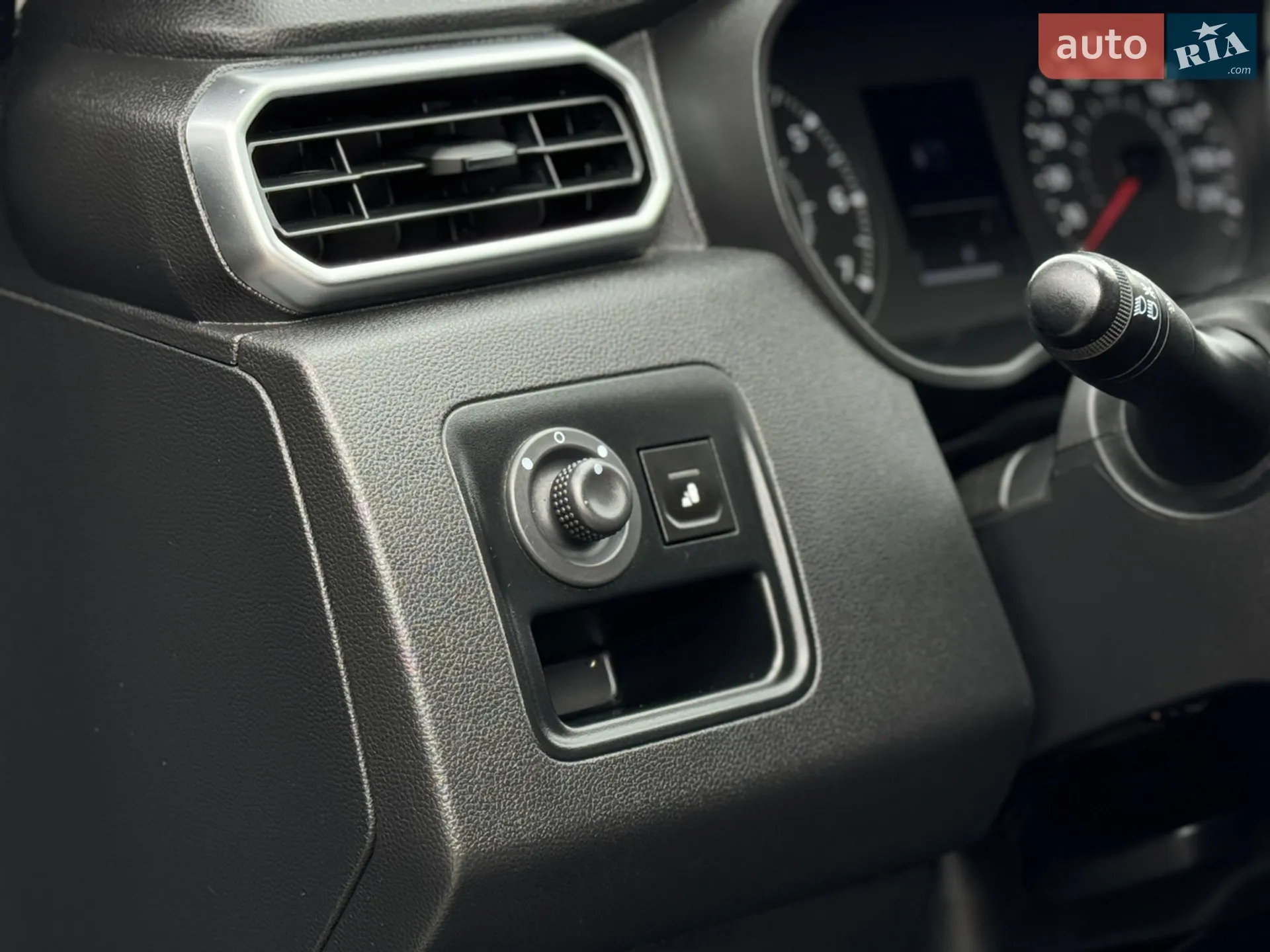 2018 Renault Duster - мініатюра 41