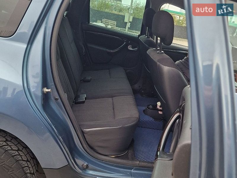 Позашляховик / Кросовер Renault Duster 2010 в Львові