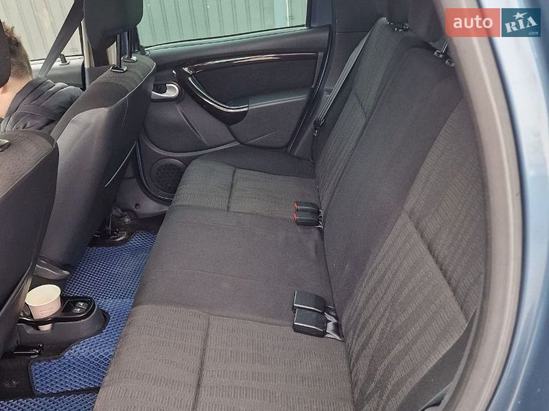 Позашляховик / Кросовер Renault Duster 2010 в Львові