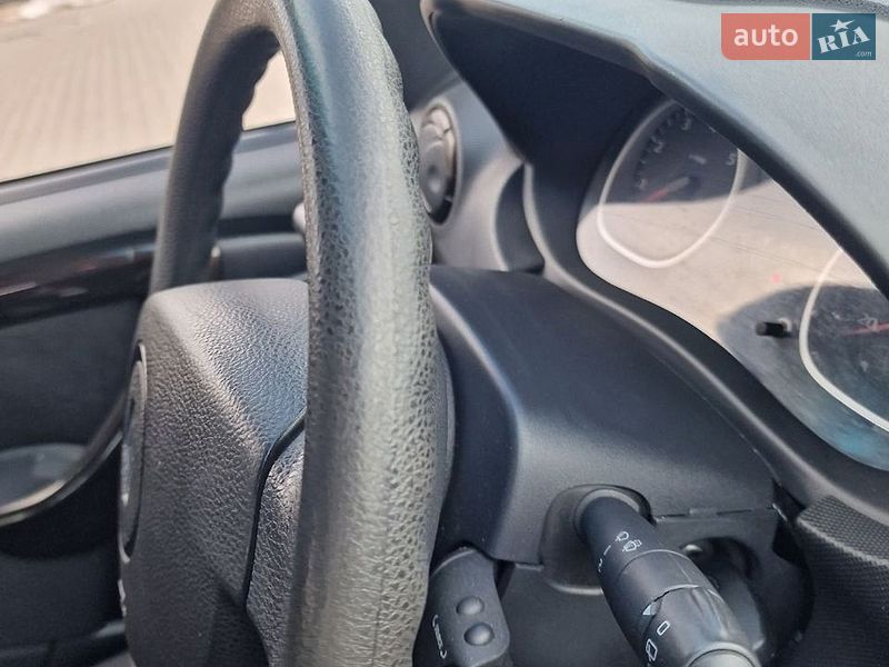 Позашляховик / Кросовер Renault Duster 2010 в Львові
