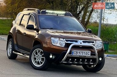 Внедорожник / Кроссовер Renault Duster 2010 в Мене