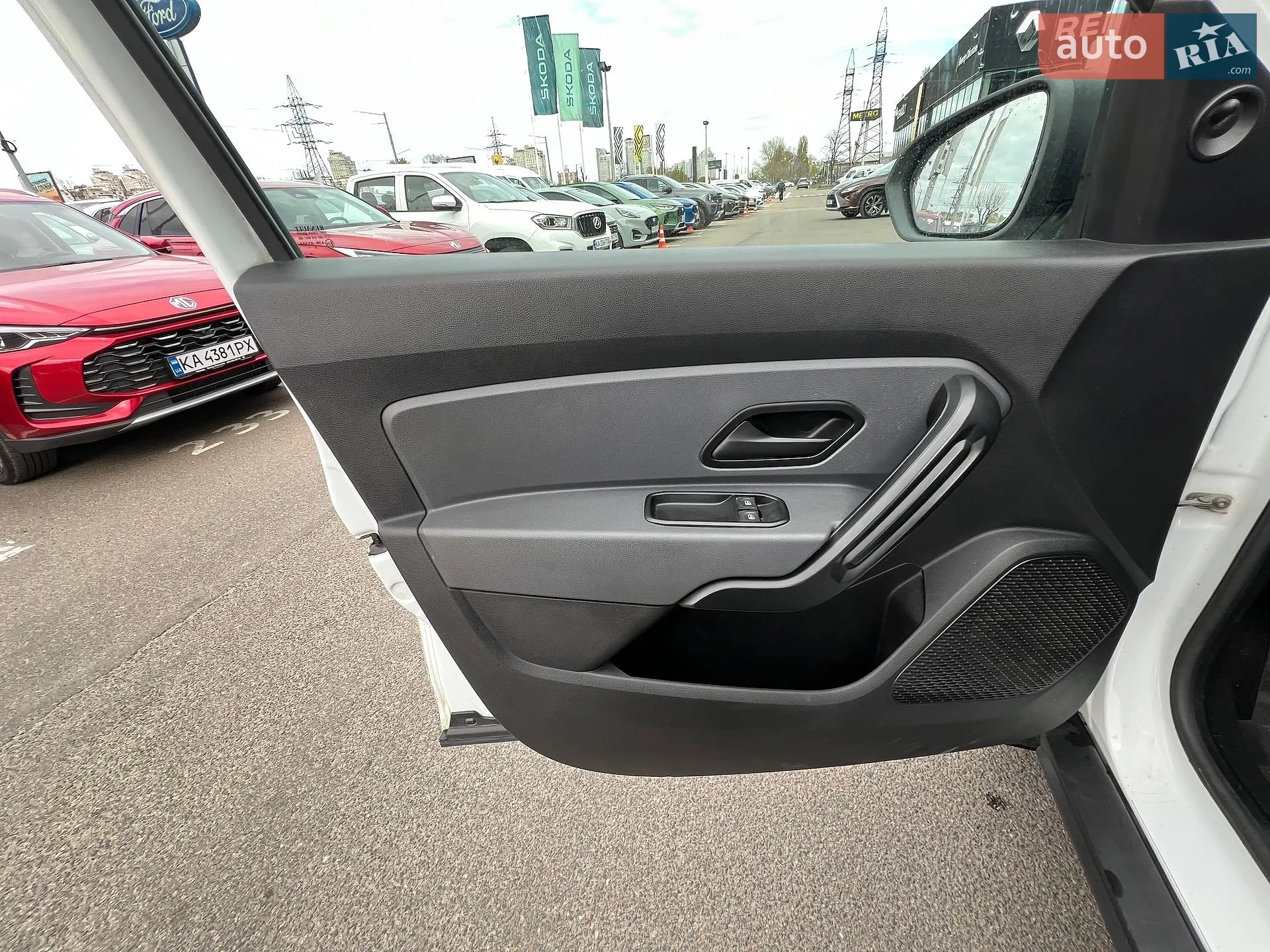 2021 Renault Duster - мініатюра 12