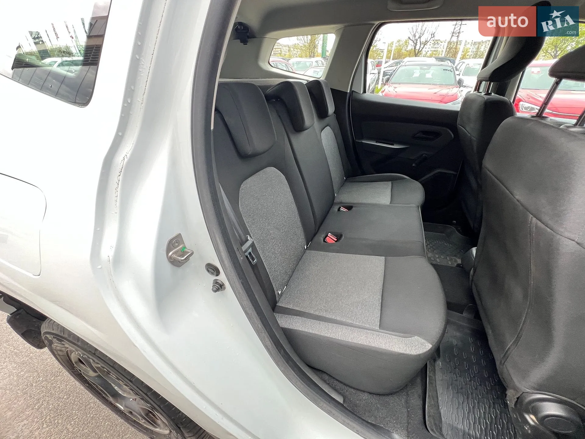2021 Renault Duster - мініатюра 16