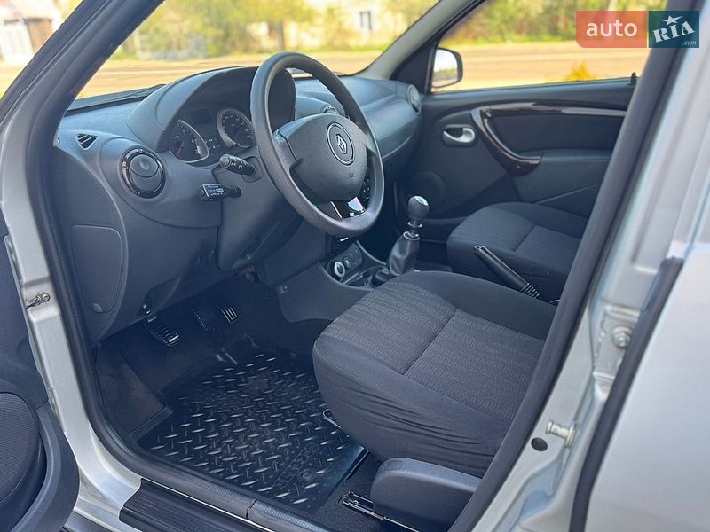 Внедорожник / Кроссовер Renault Duster 2012 в Житомире