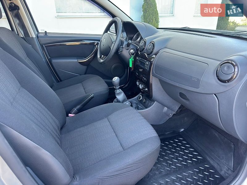 Внедорожник / Кроссовер Renault Duster 2012 в Житомире