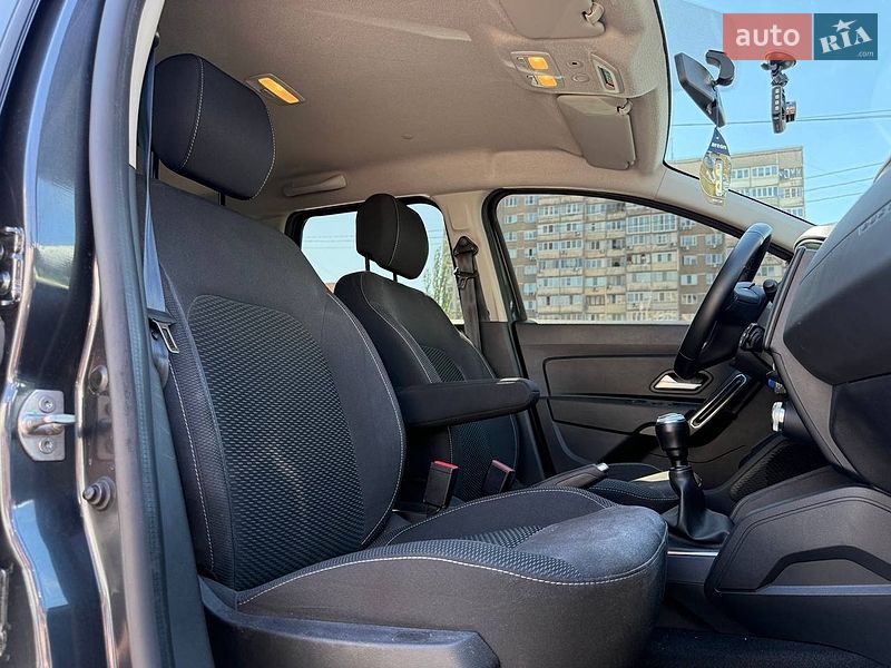 Внедорожник / Кроссовер Renault Duster 2021 в Киеве