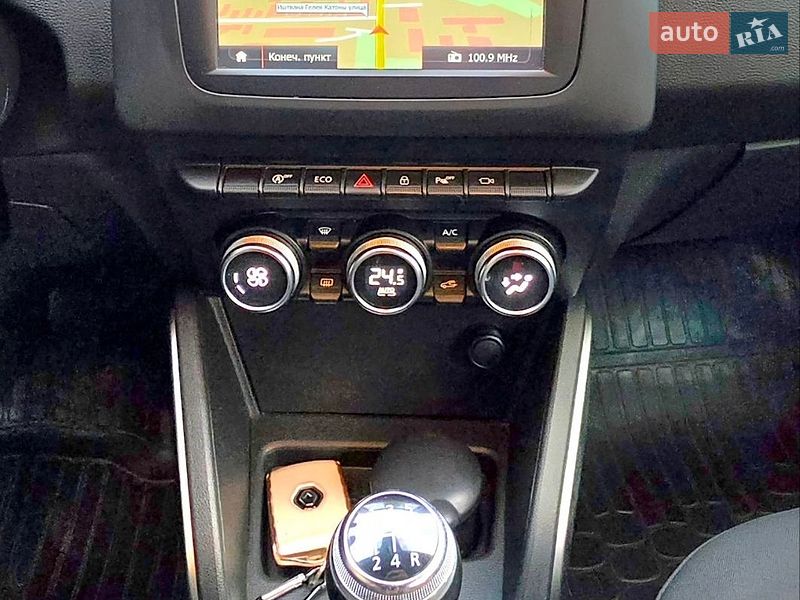 Позашляховик / Кросовер Renault Duster 2018 в Виноградові