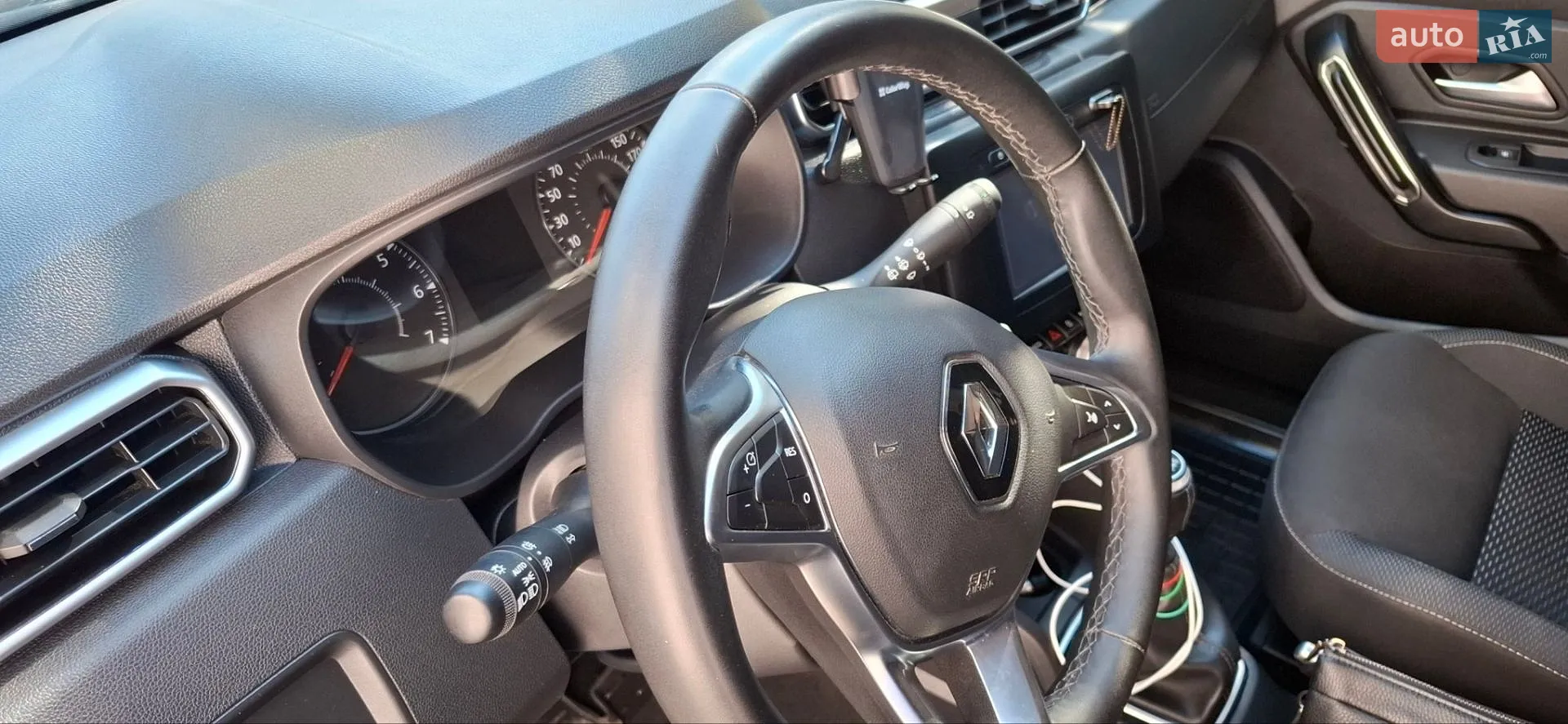 2018 Renault Duster - мініатюра 31