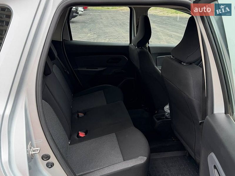 Внедорожник / Кроссовер Renault Duster 2021 в Киеве