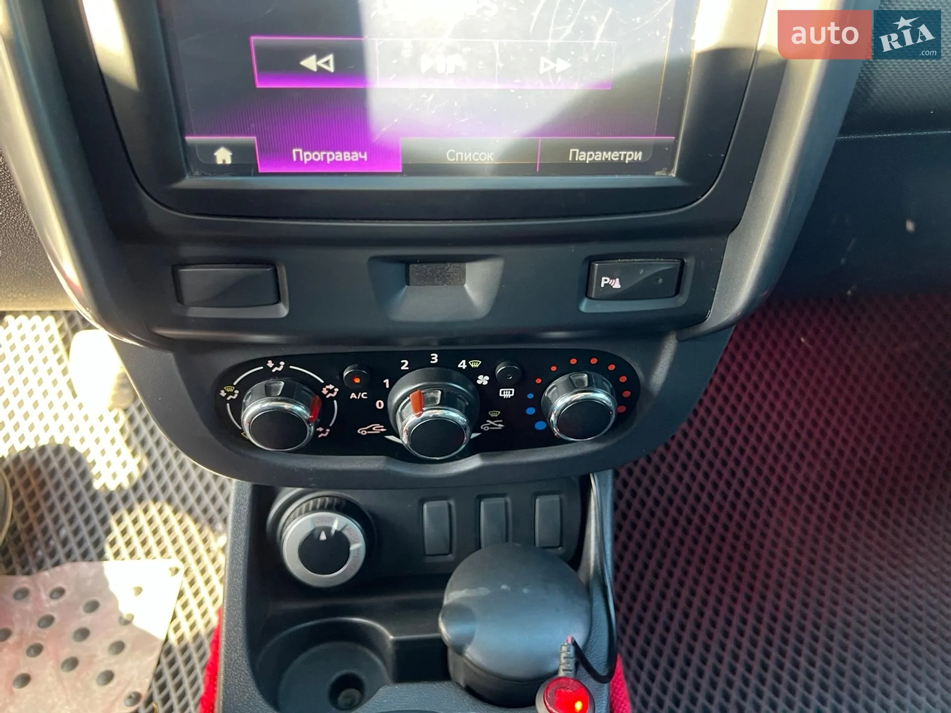 2016 Renault Duster - мініатюра 34