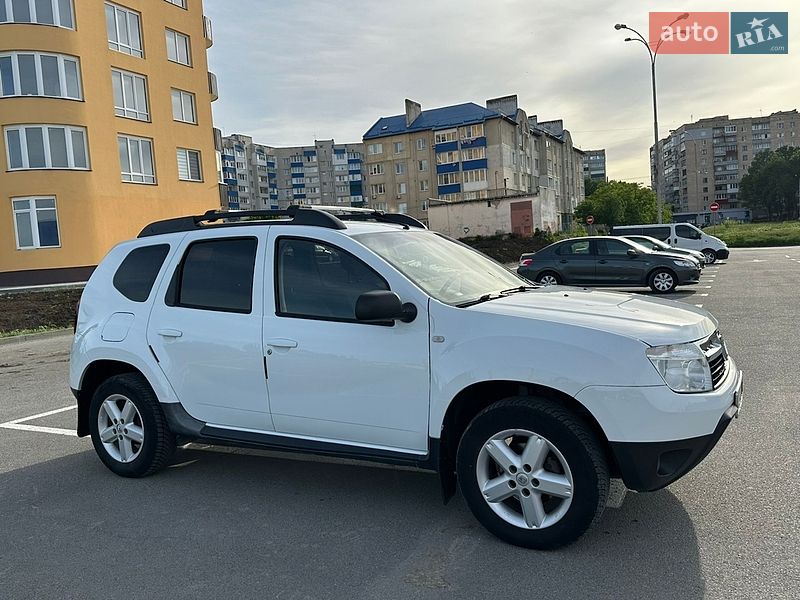 Внедорожник / Кроссовер Renault Duster 2012 в Каменец-Подольском