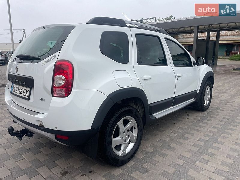 Внедорожник / Кроссовер Renault Duster 2010 в Лубнах