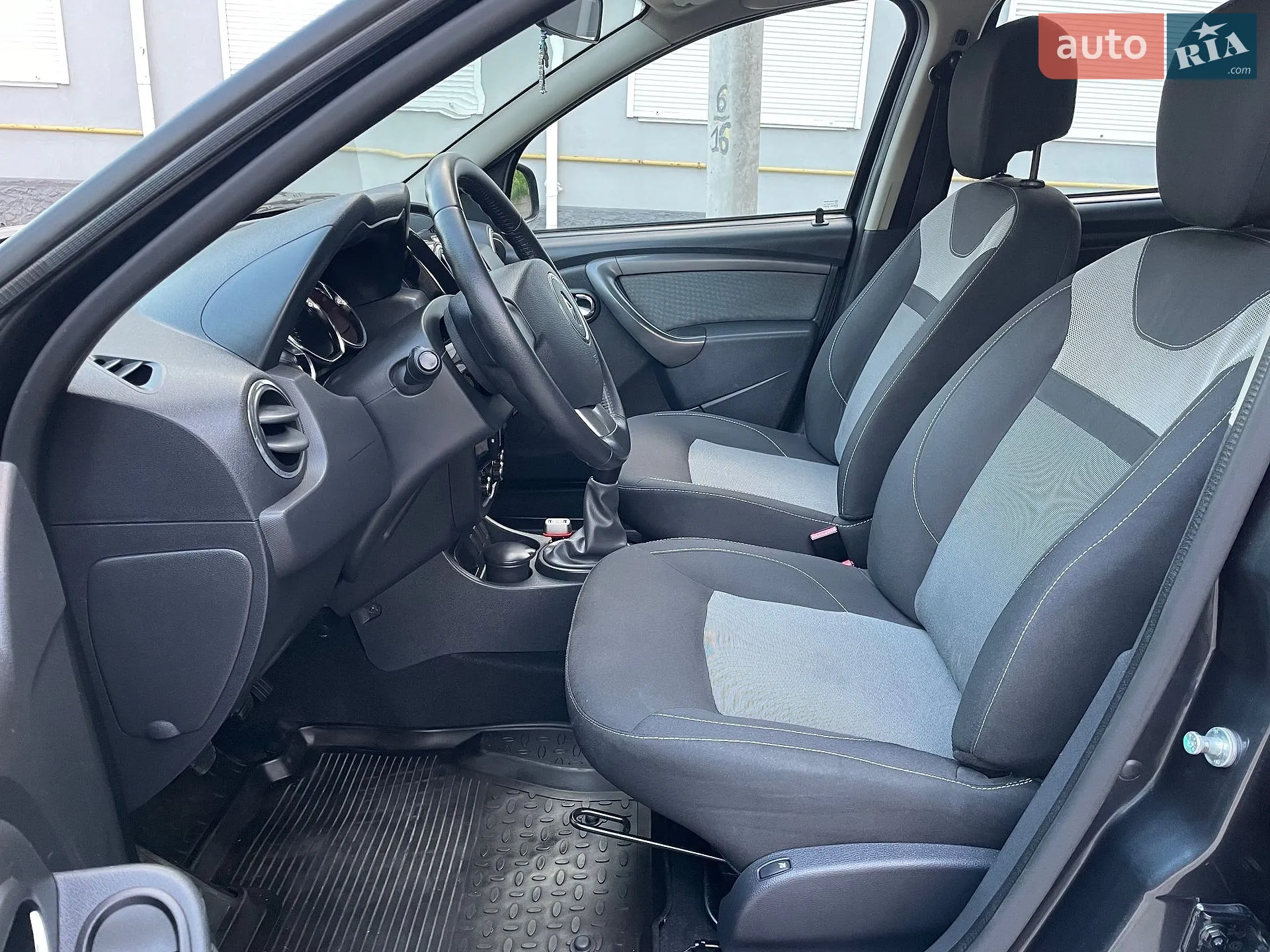 2016 Renault Duster - мініатюра 129
