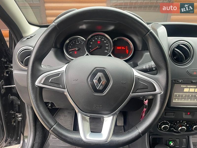 Внедорожник / Кроссовер Renault Duster 2017 в Киеве