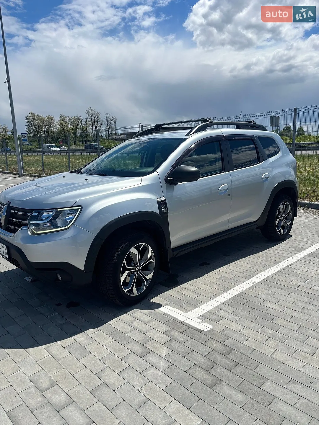 2019 Renault Duster - мініатюра 2