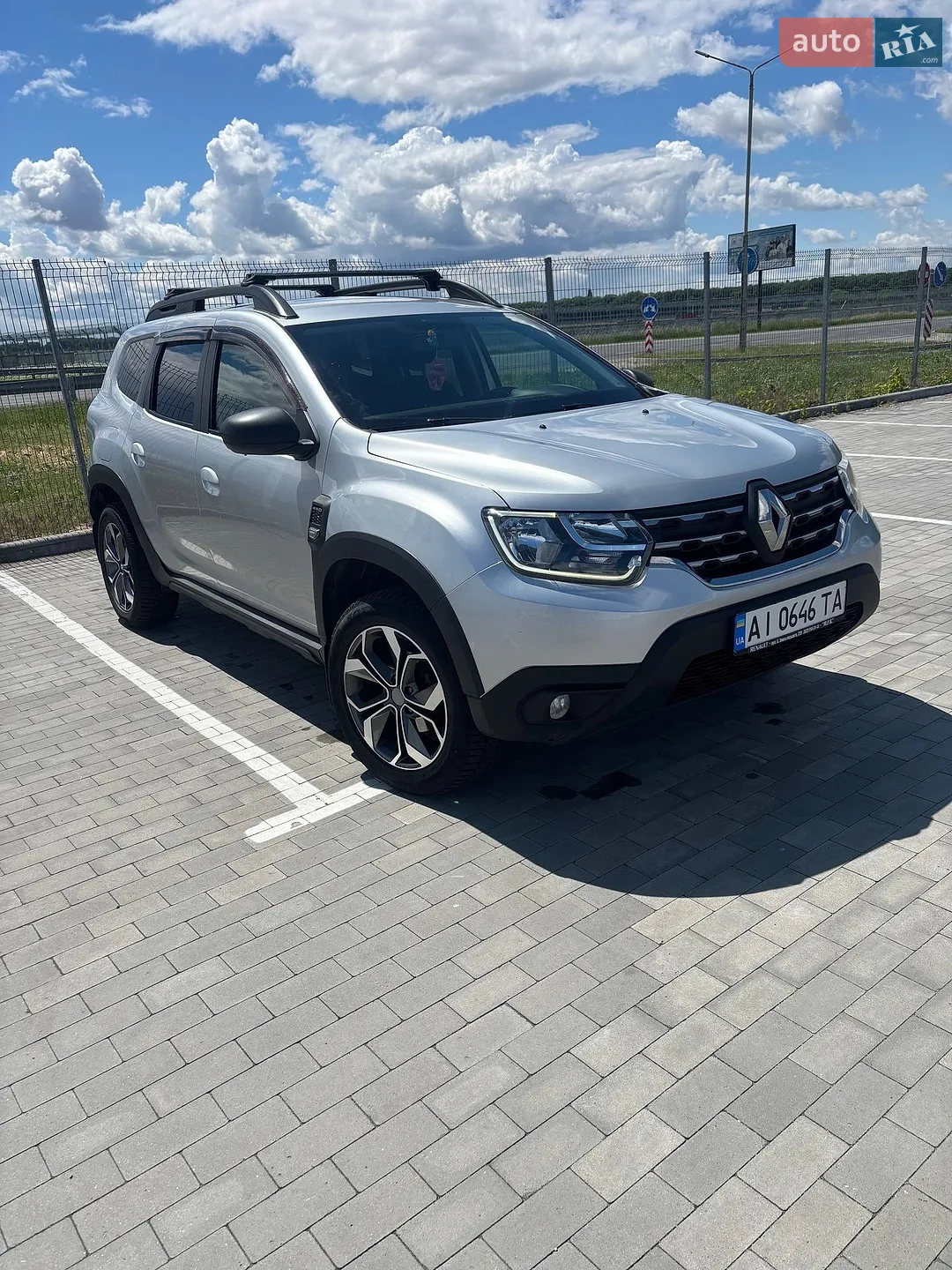 2019 Renault Duster - фото 1