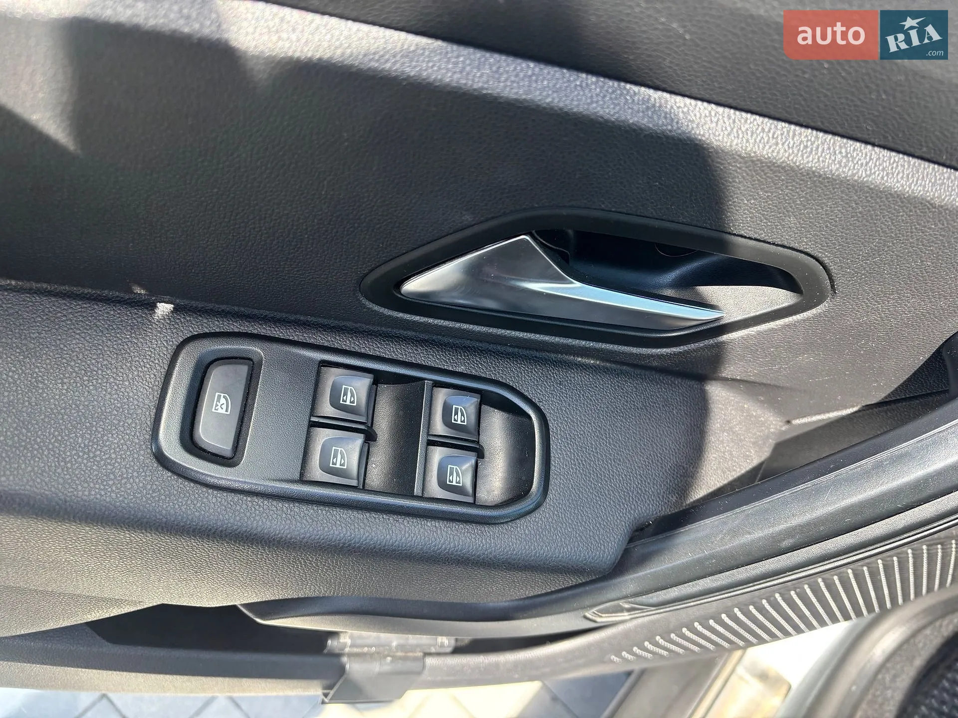 2019 Renault Duster - мініатюра 28