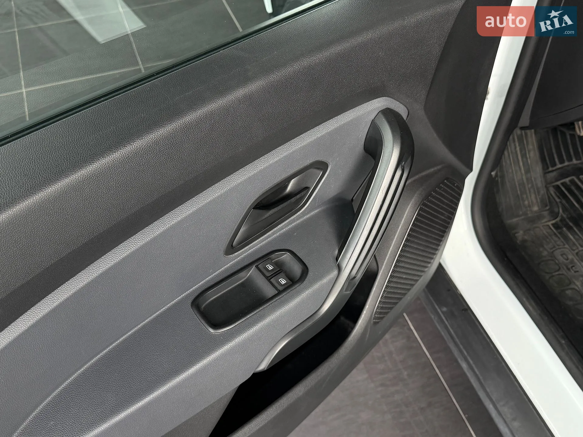 2021 Renault Duster - мініатюра 17