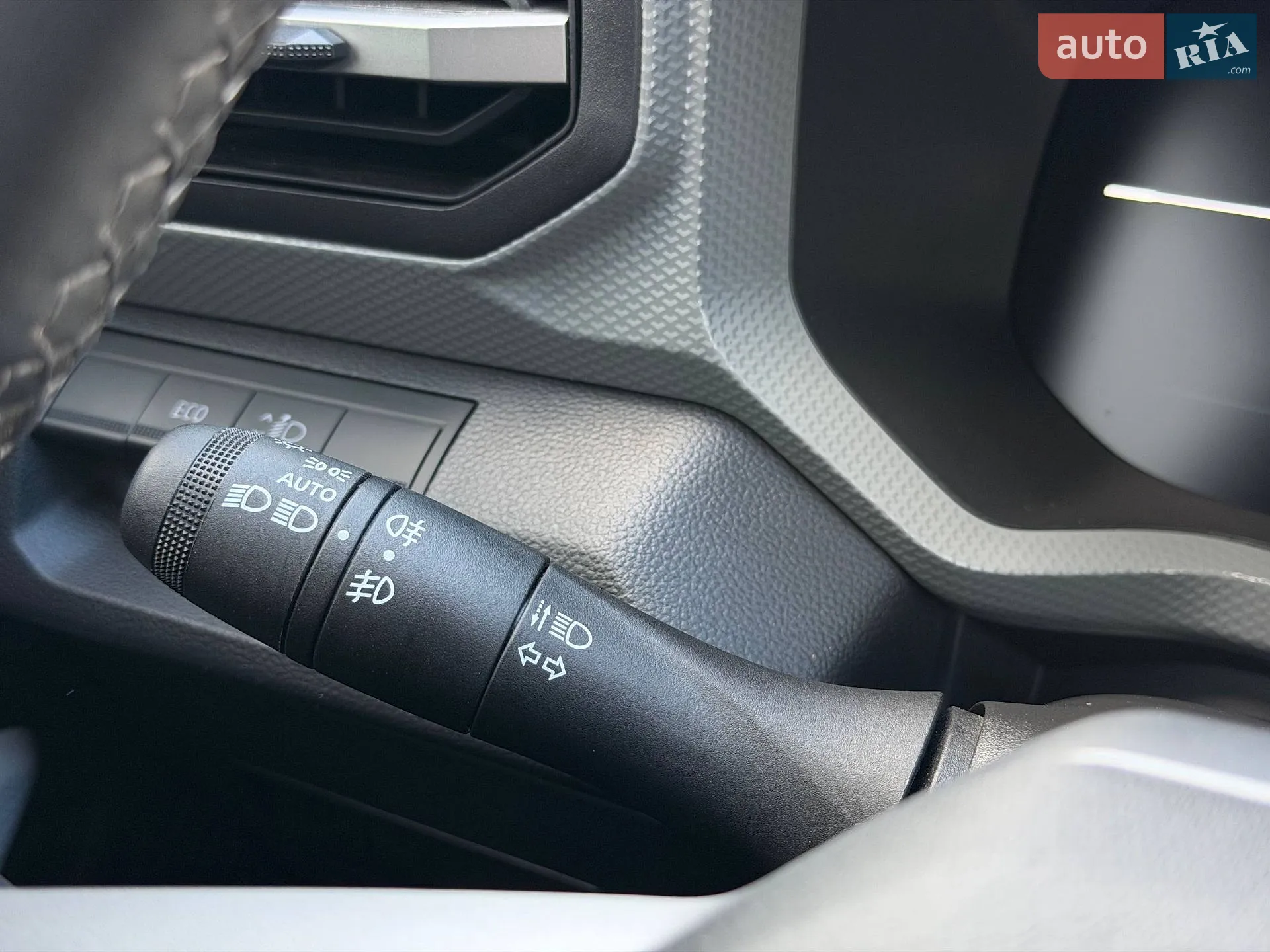 2024 Renault Duster - мініатюра 30