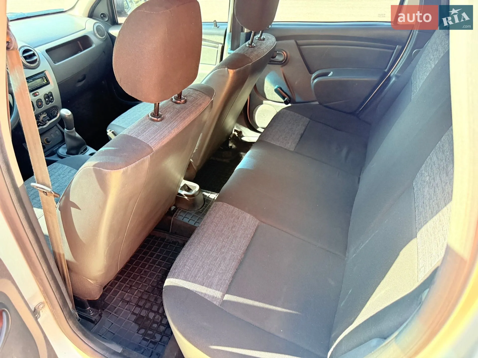 2010 Renault Duster - мініатюра 35