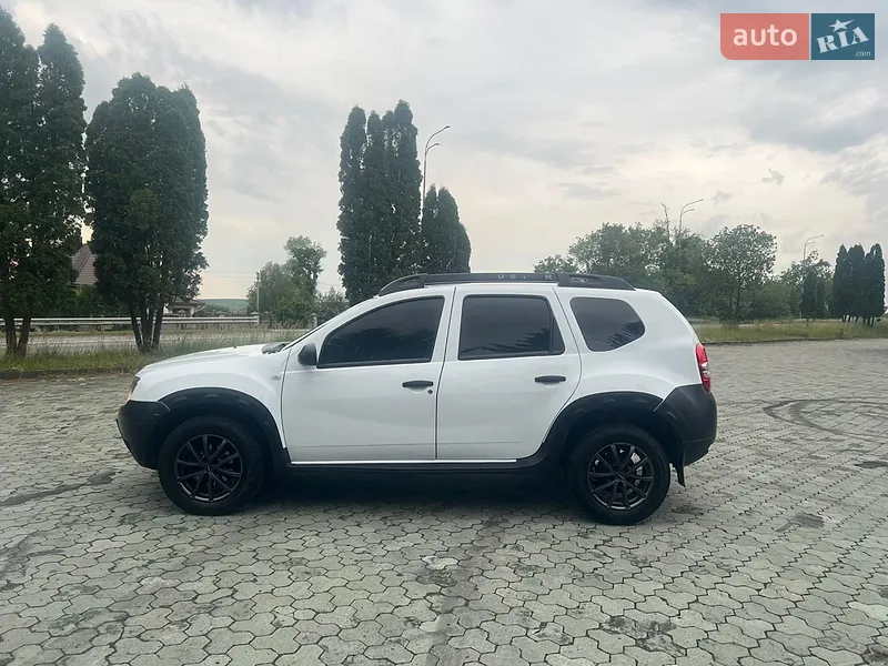 Renault Duster 2017 VIN VF1HSRADG57178061 фото оголошення 2 з 47