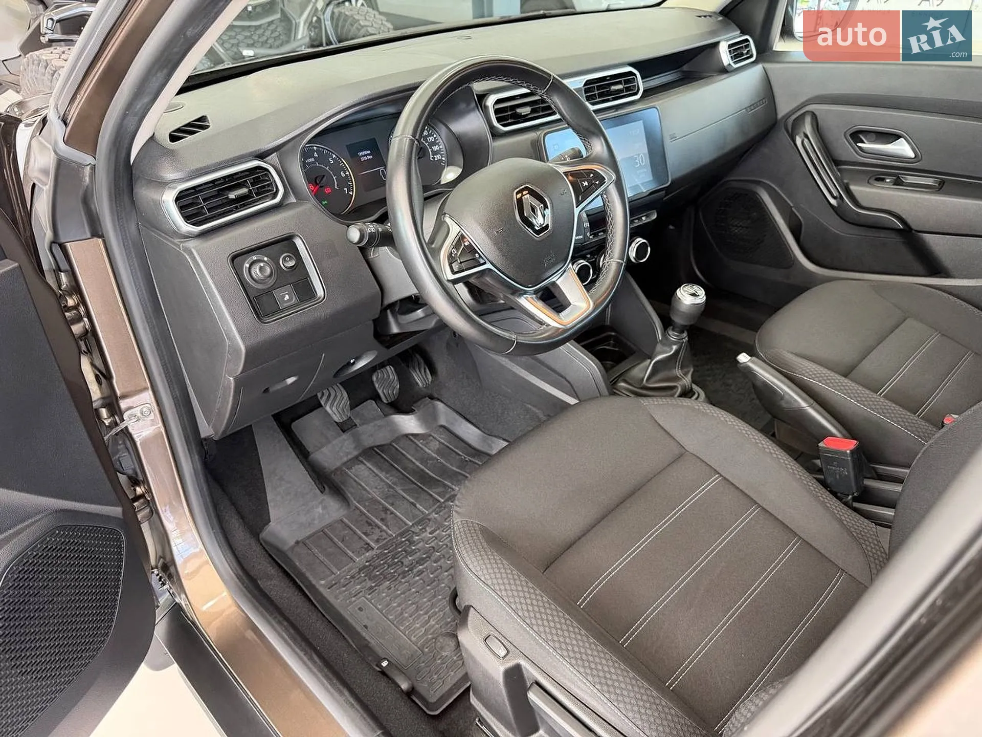 2021 Renault Duster - мініатюра 37