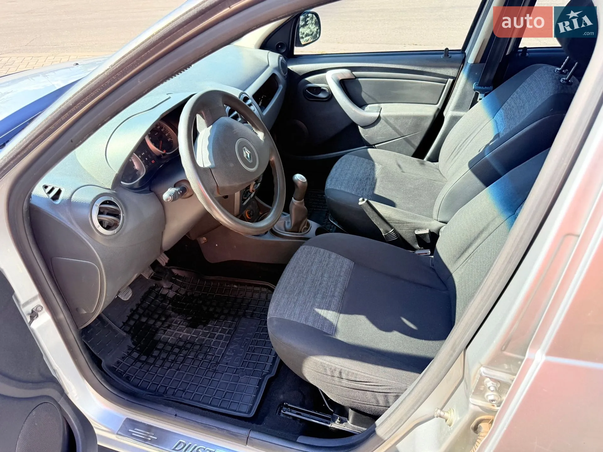 2010 Renault Duster - мініатюра 24