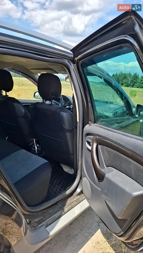 2011 Renault Duster - мініатюра 23