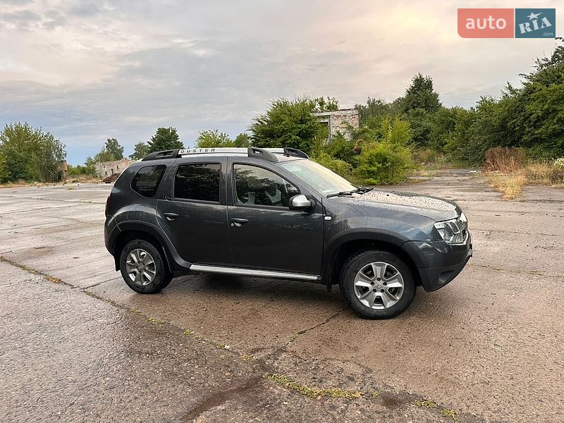 Внедорожник / Кроссовер Renault Duster 2016 в Деражне