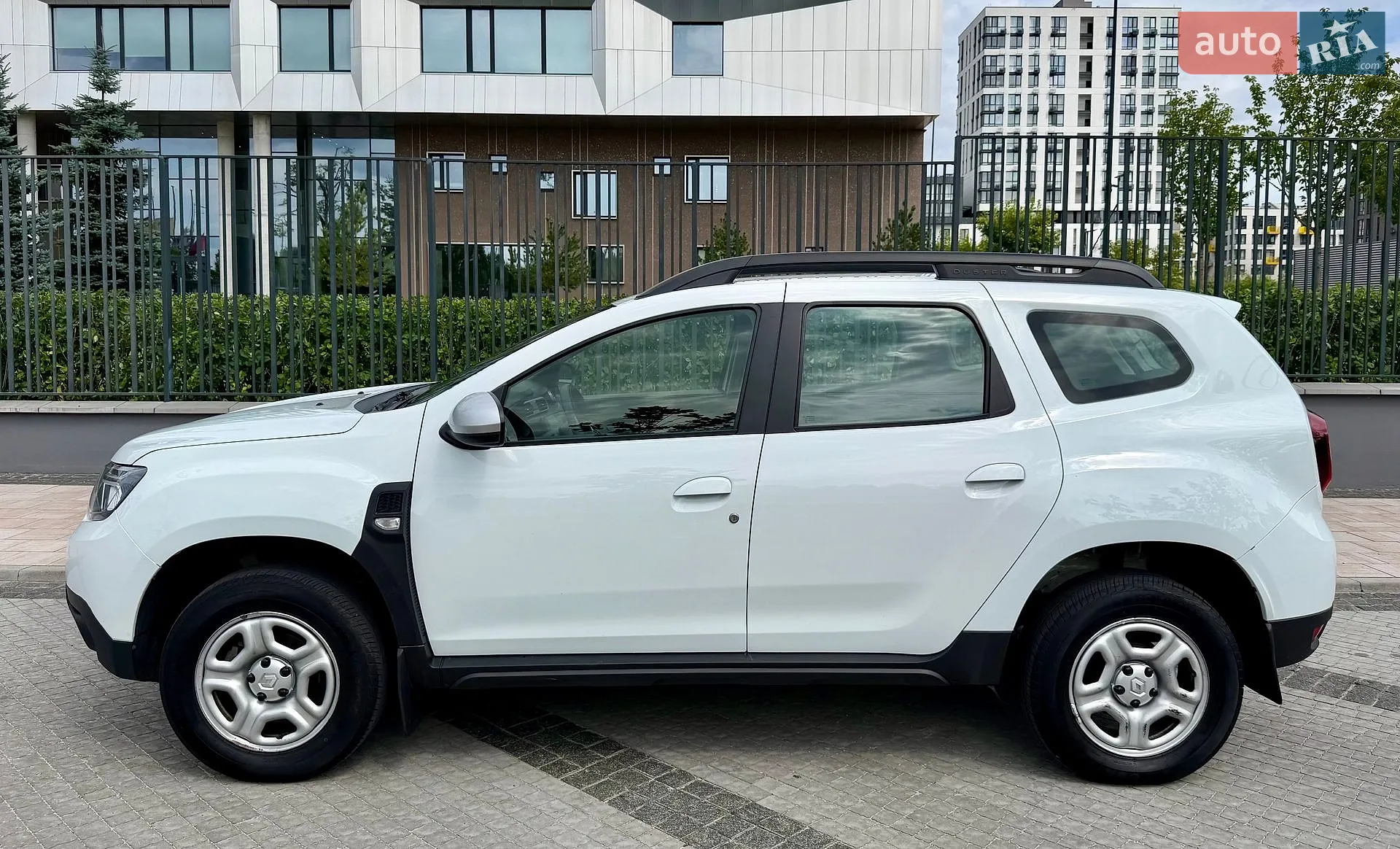 2023 Renault Duster - мініатюра 3