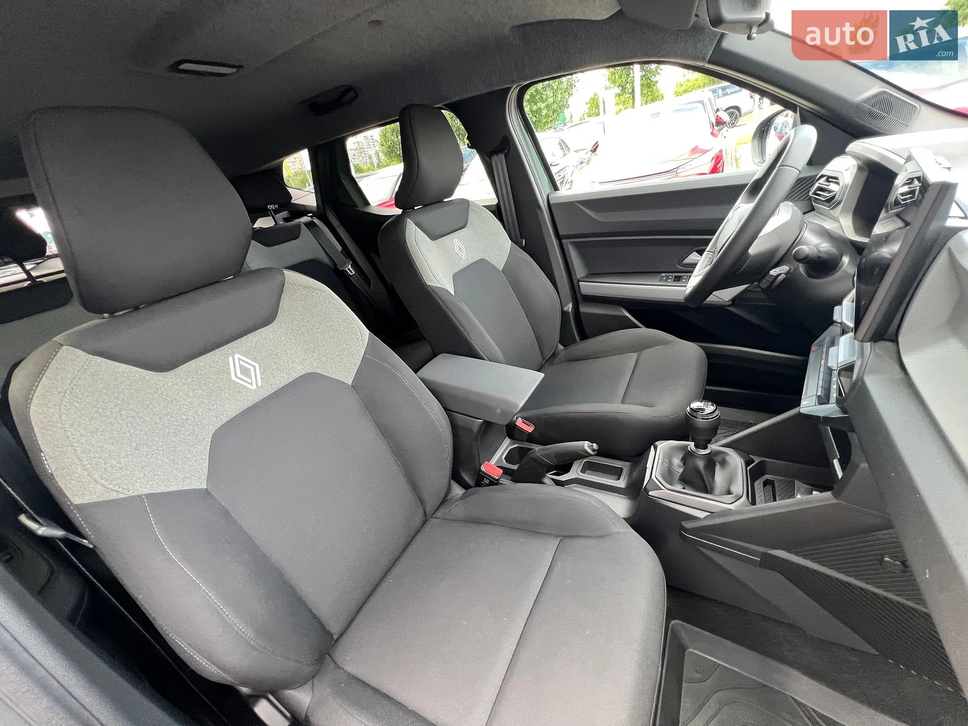 2025 Renault Duster - мініатюра 24