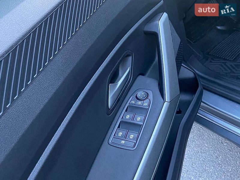 Позашляховик / Кросовер Renault Duster 2026 в Дніпрі