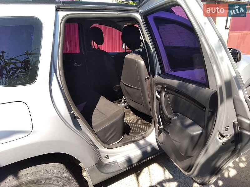 Внедорожник / Кроссовер Renault Duster 2010 в Белгороде-Днестровском
