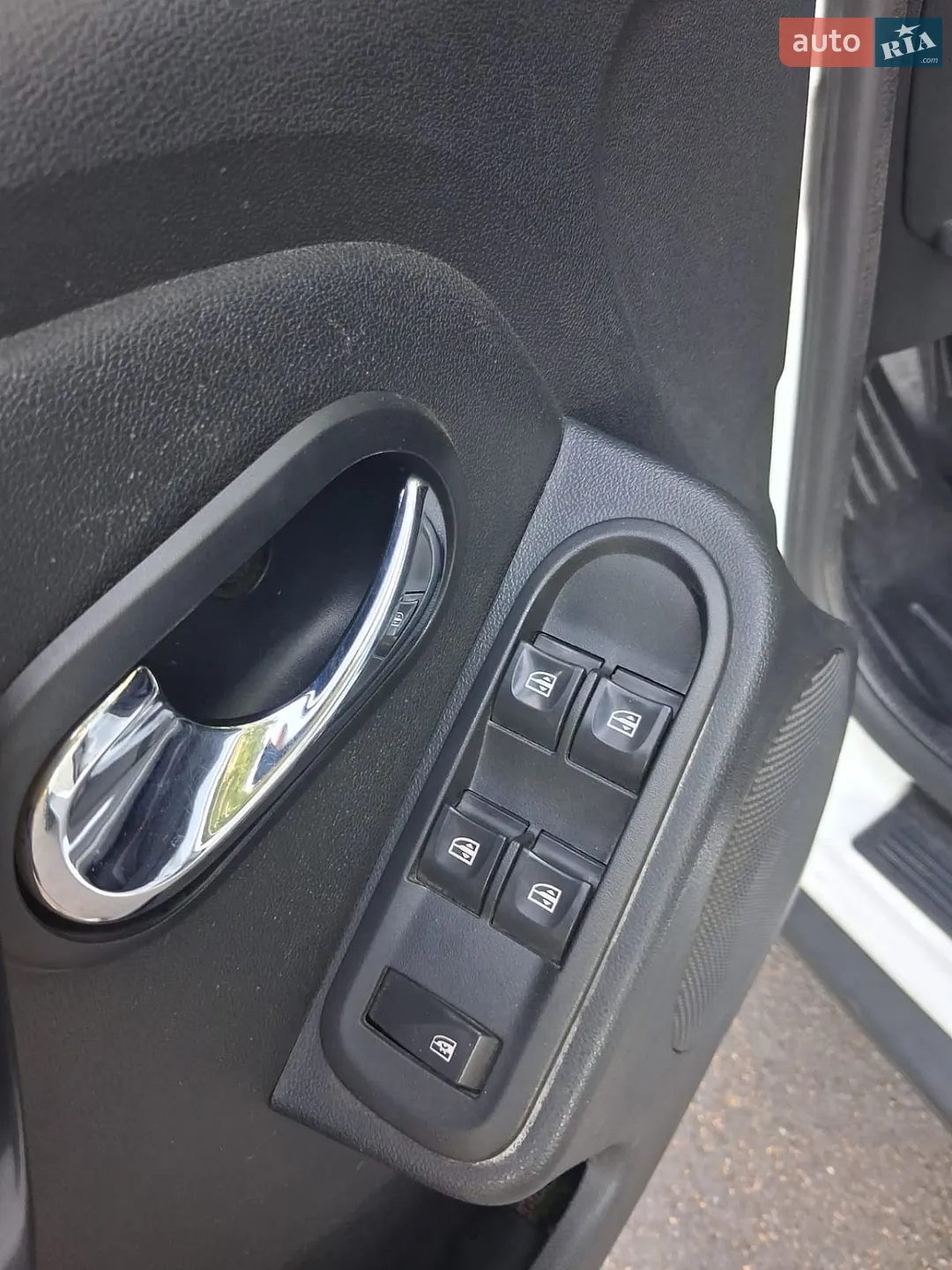 2015 Renault Duster - мініатюра 6