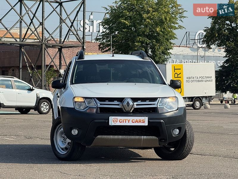 Внедорожник / Кроссовер Renault Duster 2017 в Киеве