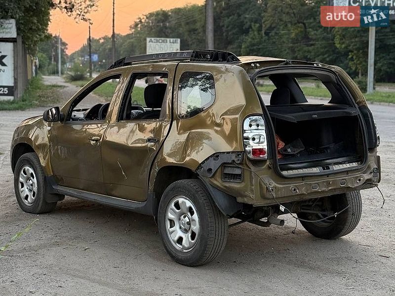 Позашляховик / Кросовер Renault Duster 2016 в Запоріжжі фото 2 Позашляховик / Кросовер Renault Duster 2016 в Запоріжжі