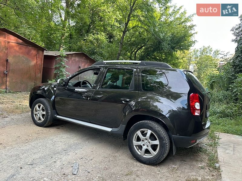 Внедорожник / Кроссовер Renault Duster 2010 в Каменец-Подольском фото Внедорожник / Кроссовер Renault Duster 2010 в Каменец-Подольском