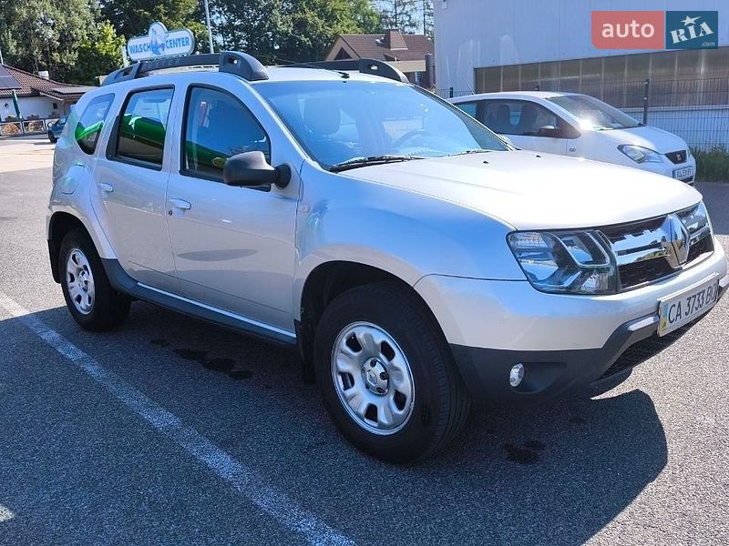 Внедорожник / Кроссовер Renault Duster 2015 в Каневе