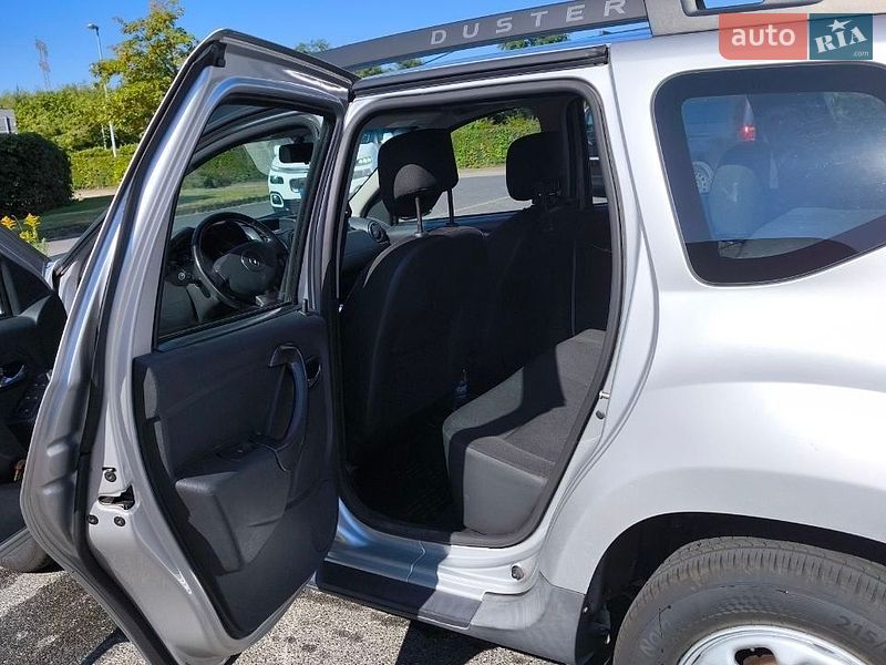 Внедорожник / Кроссовер Renault Duster 2015 в Каневе