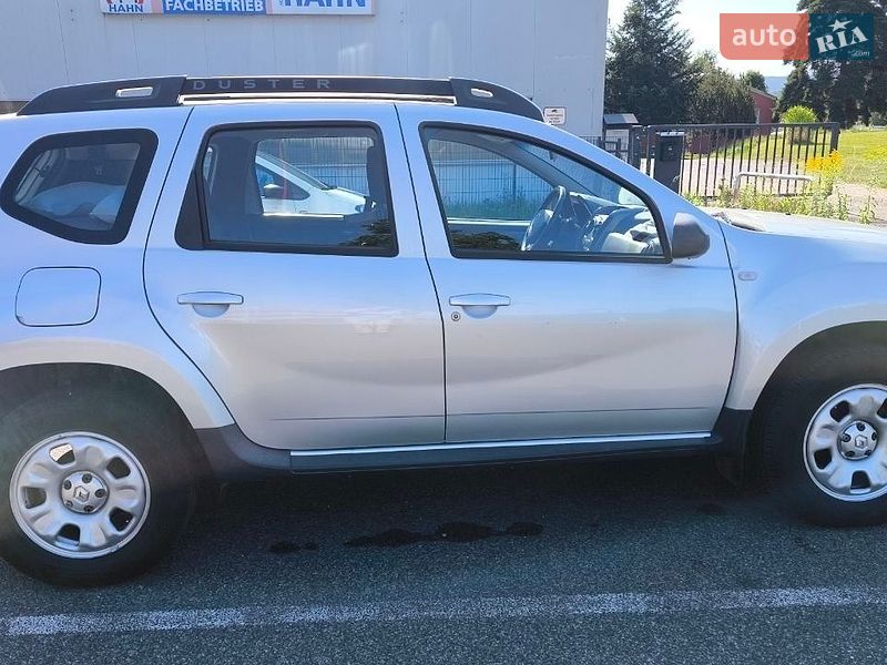 Внедорожник / Кроссовер Renault Duster 2015 в Каневе