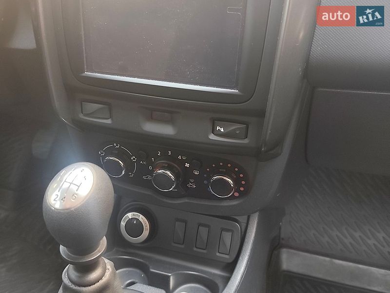 Внедорожник / Кроссовер Renault Duster 2016 в Хмельницком