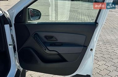 Внедорожник / Кроссовер Renault Duster 2023 в Городке